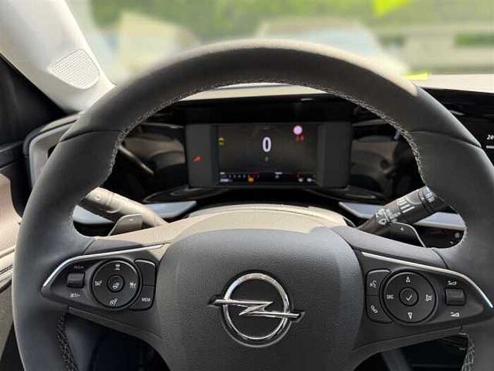 Opel Mokka Elegance 1.2 Kamera PDC Keyless Sitz-u. Lenkradheizung CarPlay Isofix Lich