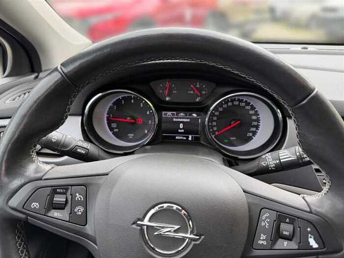 Opel Astra Sports Tourer Edition 1.2 Navi Sitz-u.Lenkradheizung Kamera PDC Isofix Tem