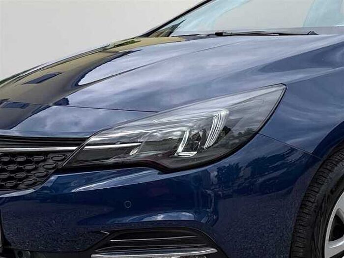 Opel Astra Sports Tourer Edition 1.2 Navi Sitz-u.Lenkradheizung Kamera PDC Isofix Tem