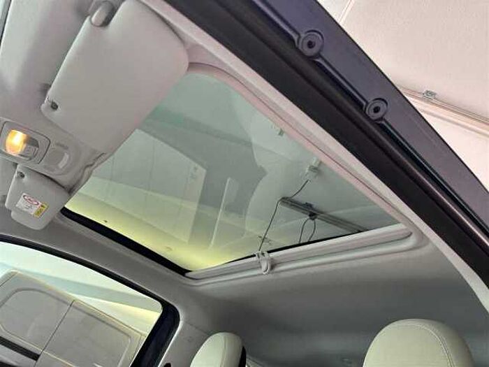 Fiat 500e Leder PDC Kamera Sitzheizung Panoramadach LED Navi