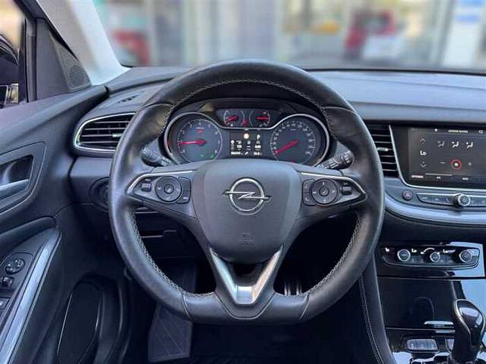 Opel Grandland X 1.6 Turbo INNOVATION Navi Kamera Parksensoren Sitzheizung