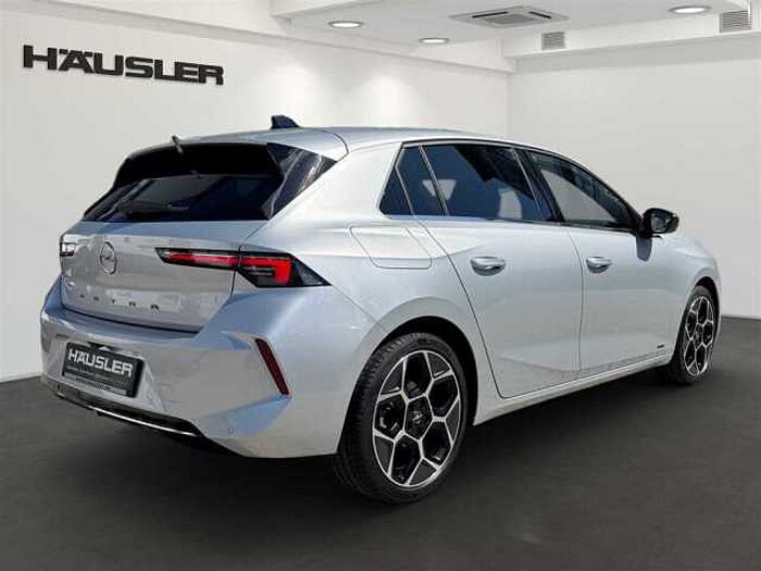 Opel Astra ULTIMATE Glasdach 360°Kamera Sitzheizung VOLL-LED Scheinwerfer