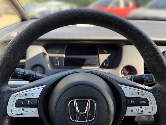Honda Jazz Elegance 1.5 Hybrid PDC SHZ Bluetooth CarPlay Isofix Tempomat Lichtsensor