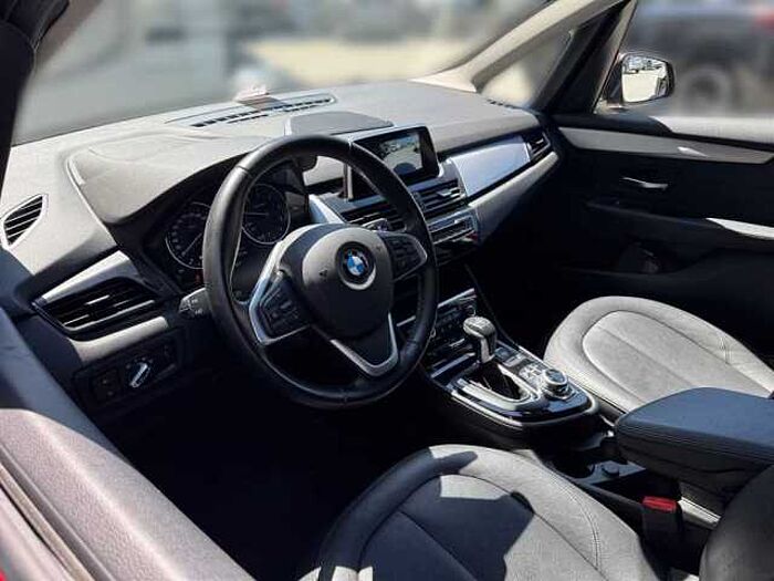 BMW 218 Gran Tourer ADVANTAGE 7-SITZER Leder Kamera Sitzheizung Parkpilot