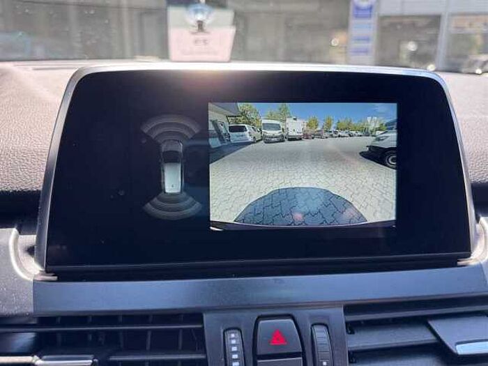 BMW 218 Gran Tourer ADVANTAGE 7-SITZER Leder Kamera Sitzheizung Parkpilot