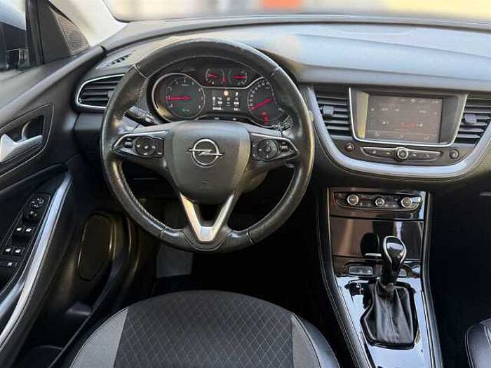 Opel Grandland X 1.2 AT INNOVATION Kamera Parksensoren Anhängerkupplung