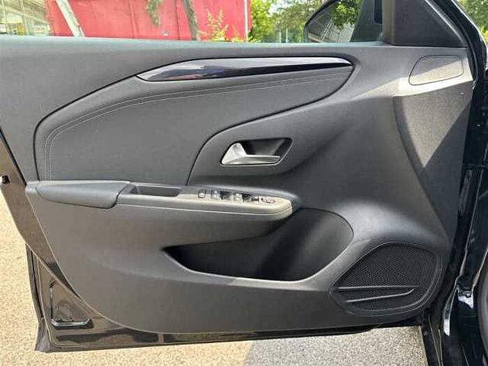 Opel Corsa 1.2 Elegance Kamera Carplay PDC LED