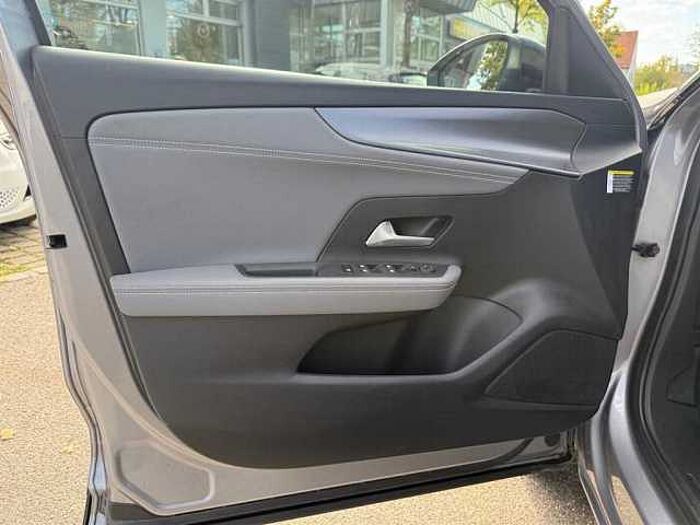 Opel Mokka Elegance Navi Rückfahrkamera PDC SHZ Tempomat Lenkradheizung Totwinkel-War