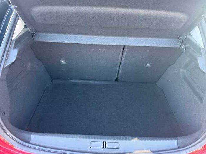 Opel Corsa Elegance Direct Navi Rückfahrkamera PDC SHZ Spurhalte-Assistent Tempomat B