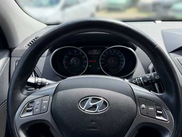 Hyundai ix35 TREND 2.0 Allrad Sitzheizung Kamera
