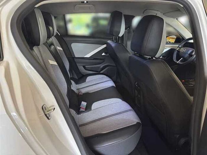 Opel Astra Business Elegance 1.5 Automatik CarPlay Kamera LED