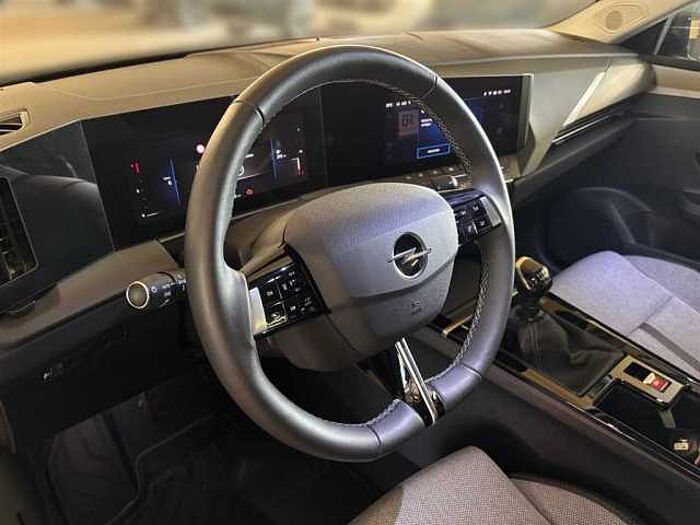 Opel Astra ST 1.5 Business Elegance LED Kamera CarPlay Navi