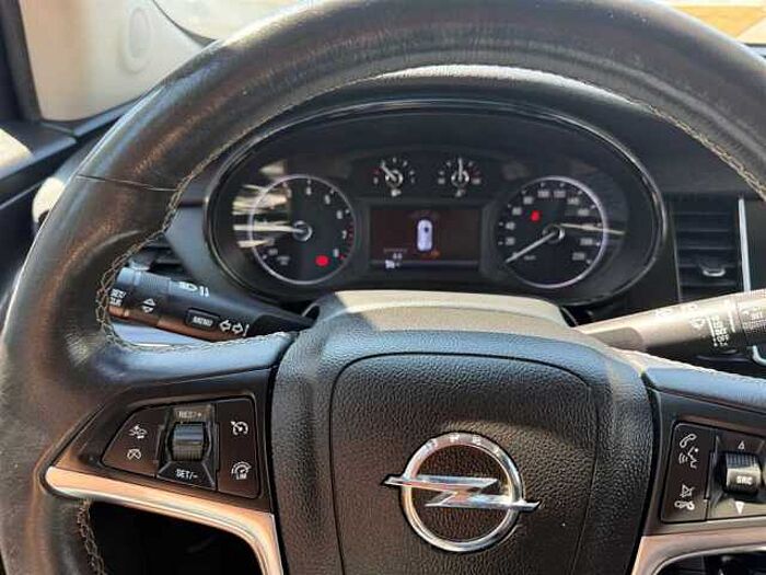 Opel Mokka 1.4 T ULTIMATE Kamera AHK Parksensoren Navi Sitzheizung LED