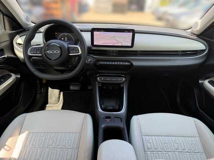 Fiat 600 Hybrid LaPrima Automatik LED Navi Sitzheizung Kamera CarPlay