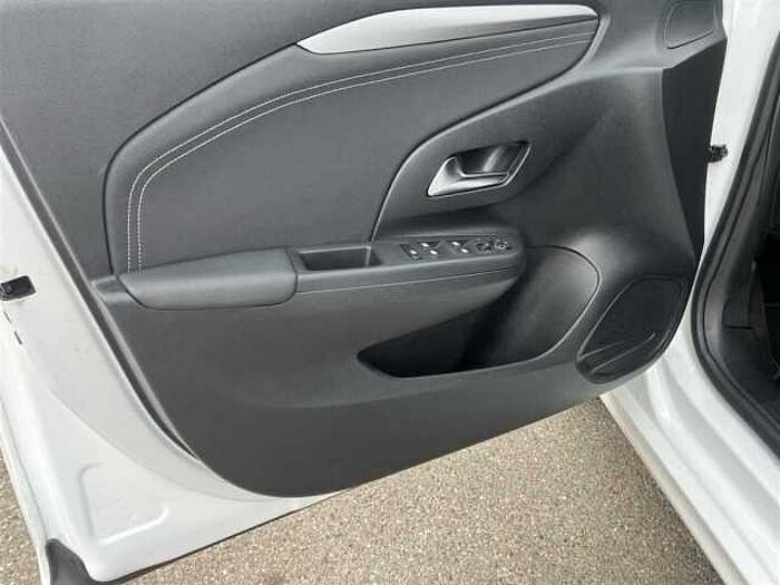 Opel Corsa 1.2T GS Sitz+Lenkradheizung Parkpilot Carplay LED