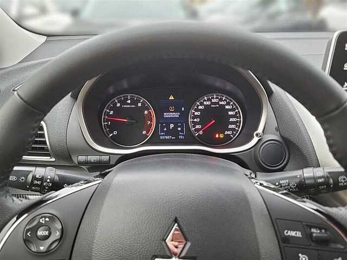 Mitsubishi ASX Cross 1.5 T-MIVEC Rückfahrkamera SHZ Klimaautomatik Tempomat Spurhalte-Assis