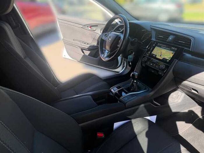 Honda Civic Elegance *Rückfahrkamera* *PDC* SHZ* *Tempomat* *Klimaautomatik* *Spurhalt