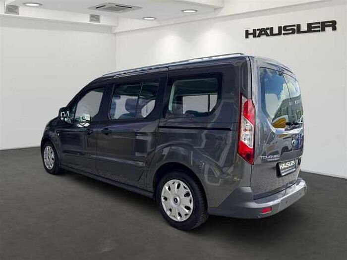 Ford Focus 7-Sitze Behindertenumbau Standheizung Parksensoren Klima