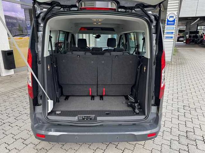 Ford Focus 7-Sitze Behindertenumbau Standheizung Parksensoren Klima