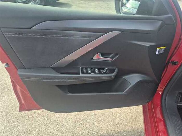 Opel Astra GS Line Kamera IntelliLux LED Parksensoren Klimaautomatik