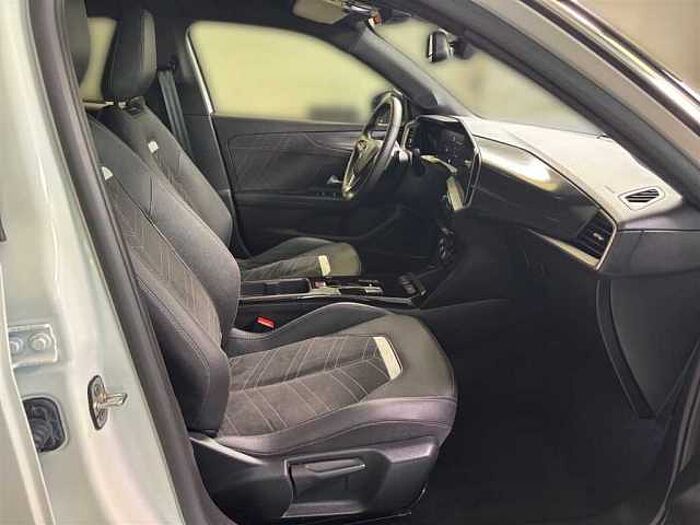 Opel Mokka 1.2 Ultimate Automatik LED CarPlay Navi Kamera PDC