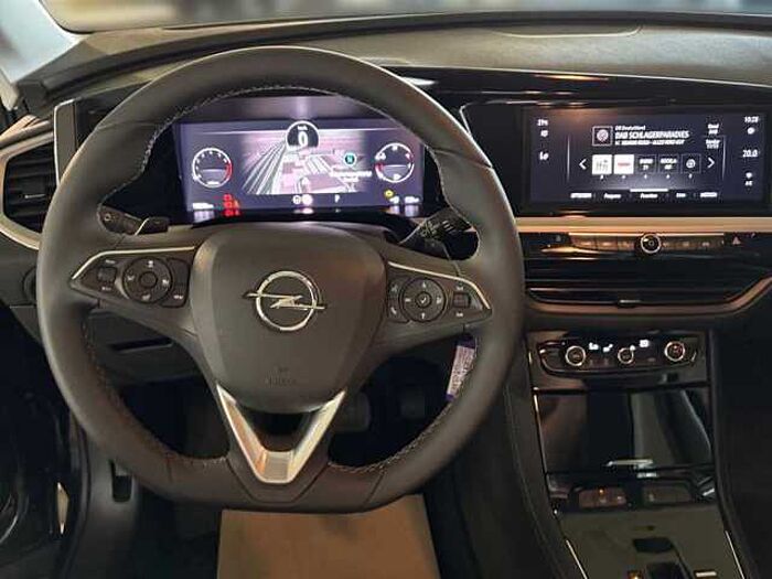 Opel Grandland X Enjoy 1.2 Automatik CarPlay PDC LED Scheinwerfer