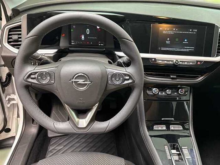 Opel Grandland X Enjoy 1.2 Automatik PDC LED Klimaautomatik