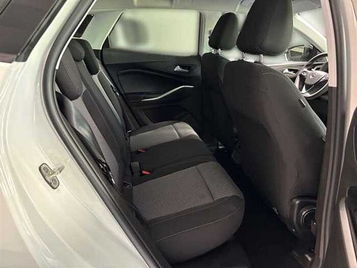 Opel Grandland X Enjoy 1.2 Automatik PDC Klimaautomatik LED