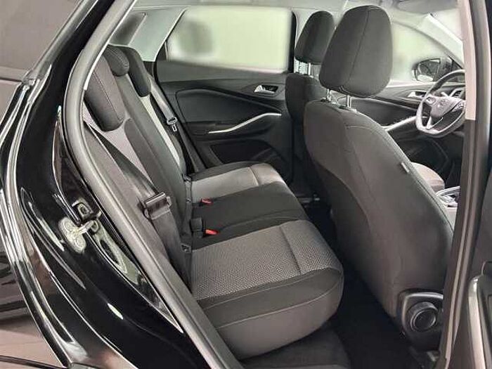 Opel Grandland X Enjoy 1.2 Autoamtik PDC Klimaautomatik LED Navi