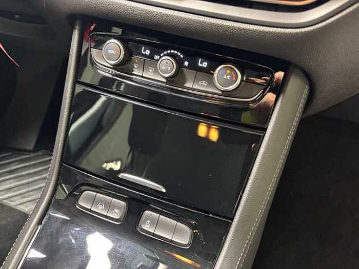 Opel Grandland X Enjoy 1.2 Automatik PDC Klimaautomatik LED Navi