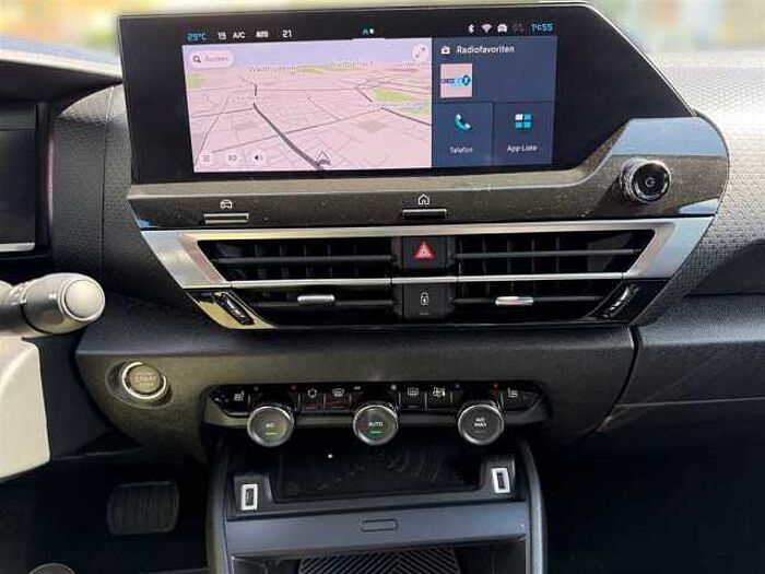 Citroen C4 1.2 Automatik Navi Kamera PDC Keyless Sitz-u. Lenkradheizung Isofix Bluetooth