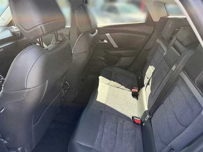 Citroen C4 1.2 Automatik Navi Kamera PDC Keyless Sitz-u. Lenkradheizung Isofix Bluetooth