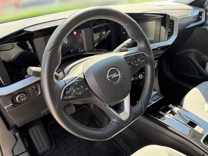 Opel Mokka Business Elegance 1.2 Automatik Standheizung Anhängerkupplung Sitz-u.Lenkr