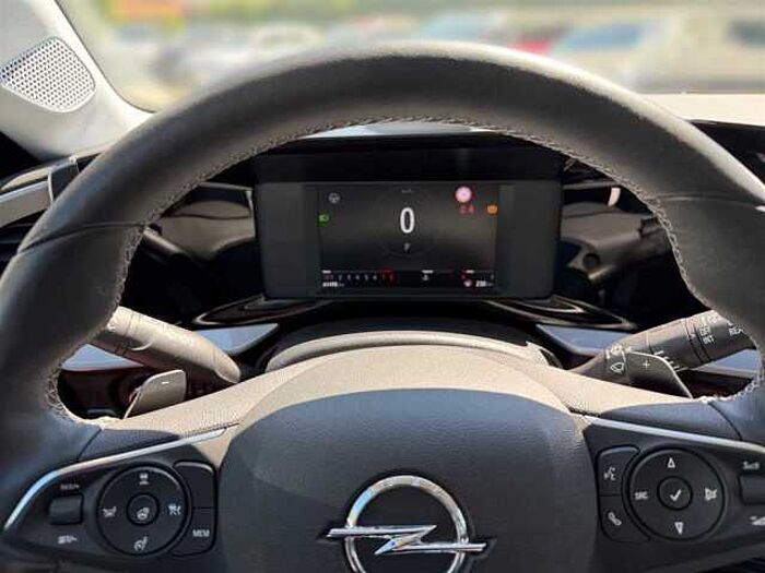 Opel Mokka Business Elegance 1.2 Automatik Standheizung Anhängerkupplung Sitz-u.Lenkr