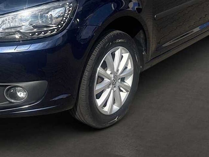Volkswagen Caddy Highline 1,6 TDI Bi-Xenon SHZ PDC Navi Klima uvm.