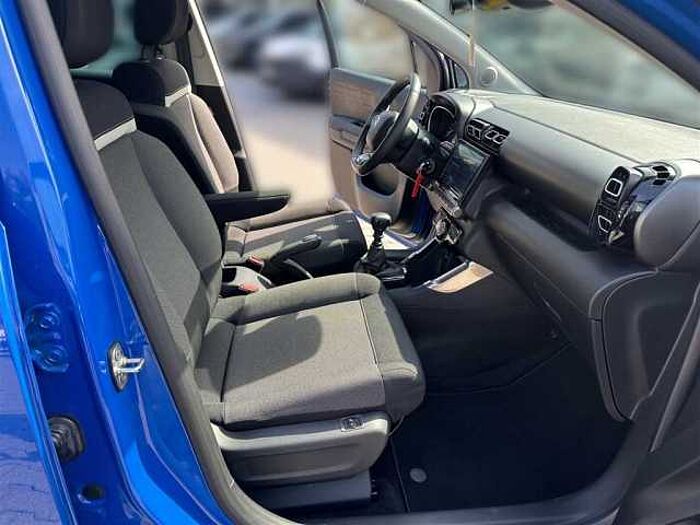 Citroen C3 Aircross 110PS Shine SHZ Klima Kamera PDC Carplay uvm.
