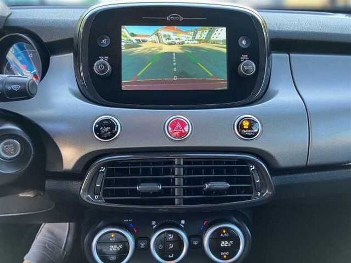 Fiat 500X 1.5T Sport Hybrid Sitzheizung Kamera PDC LED CarPlay