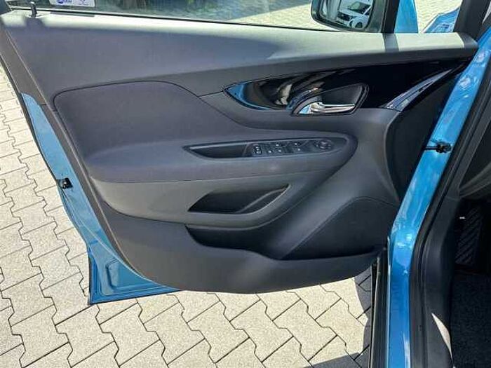 Opel Mokka Active 1.Hand AWD 140PS SHZ PDC Kamera Klimaauto uvm.