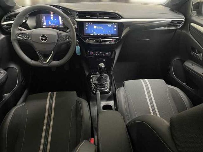 Opel Corsa GS Kamera Sitzheizung Parkpilot
