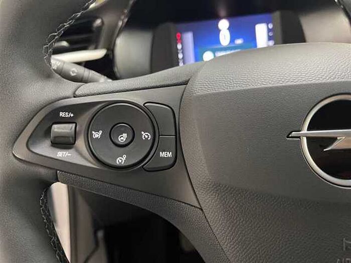 Opel Corsa GS Kamera Sitzheizung Parkpilot