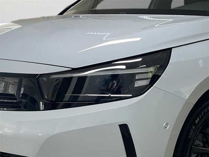 Opel Corsa GS Kamera Sitzheizung Parkpilot