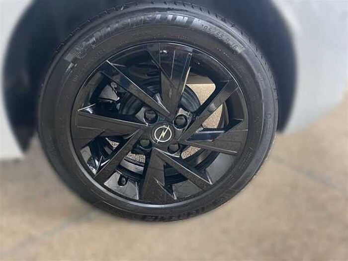 Opel Corsa GS Kamera Sitzheizung Parkpilot