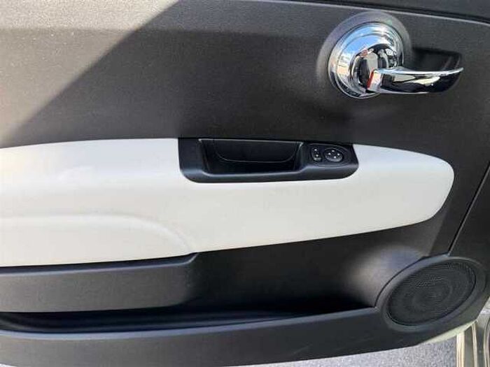 Fiat 500C 1.0 Hybrid Ganzjahresreifen PDC hinten Klima CarPlay Alufelgen Tempomat uvm