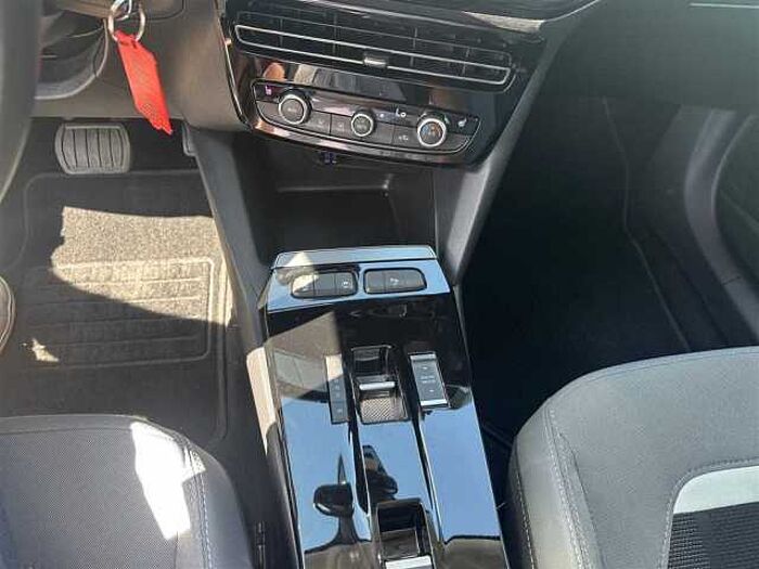 Opel Mokka Elegance 130PS PDC Kamera Klimaauto LED CarPlay uvm.