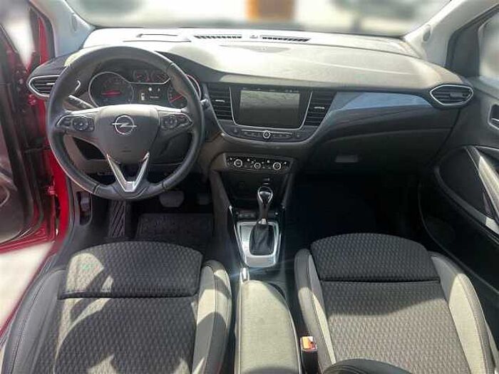 Opel Crossland X Ultimate 1.2 PDC, LED, DAB, Kamera Carplay uvm.