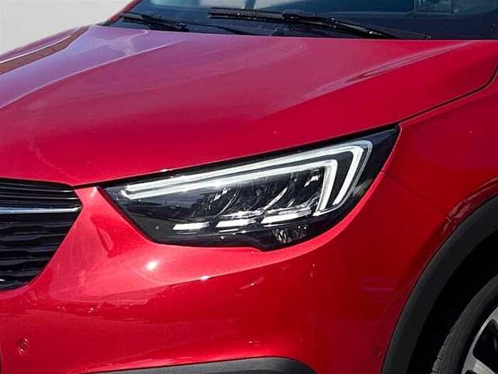 Opel Crossland X Ultimate 1.2 PDC, LED, DAB, Kamera Carplay uvm.