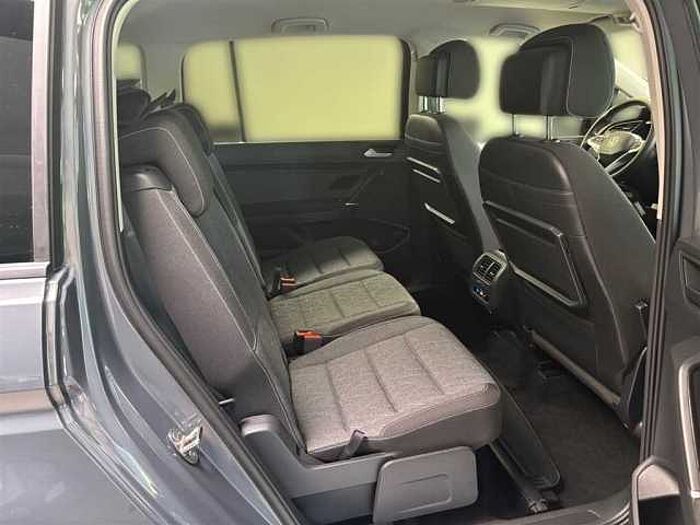 Volkswagen Touran 1.5 TSI Move OPF Automatik LED Kamera Sitzheizung