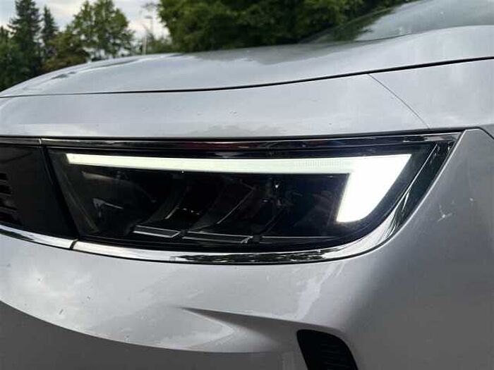Opel Astra Elagance 130Ps Automatik Navi PDC Kamera Carplay uvm.