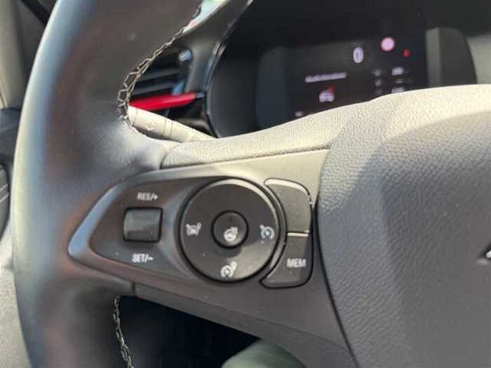 Opel Corsa GS 1.2 Kamera PDC Sitz-u. Lenkradheizung Bluetooth CarPlay Totwinkel-Assi