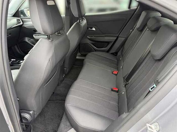 Opel Mokka Navigation Multimedia Einparkhilfe Klimaanlage uvm.